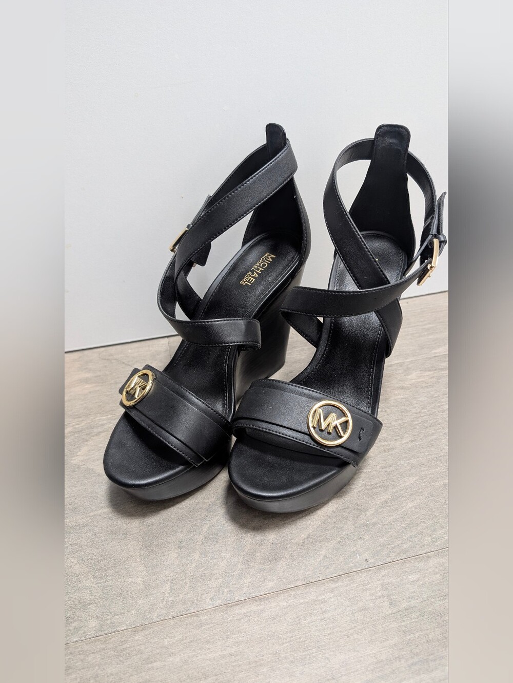 brand new Michael Kors Black Leather Wedge - "Carmrn" - size 7